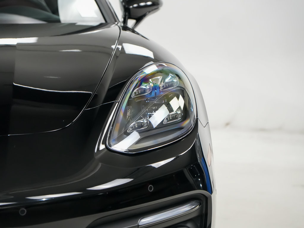 Certified 2023 Porsche Panamera 4 Platinum Edition AWD/4WD image 7