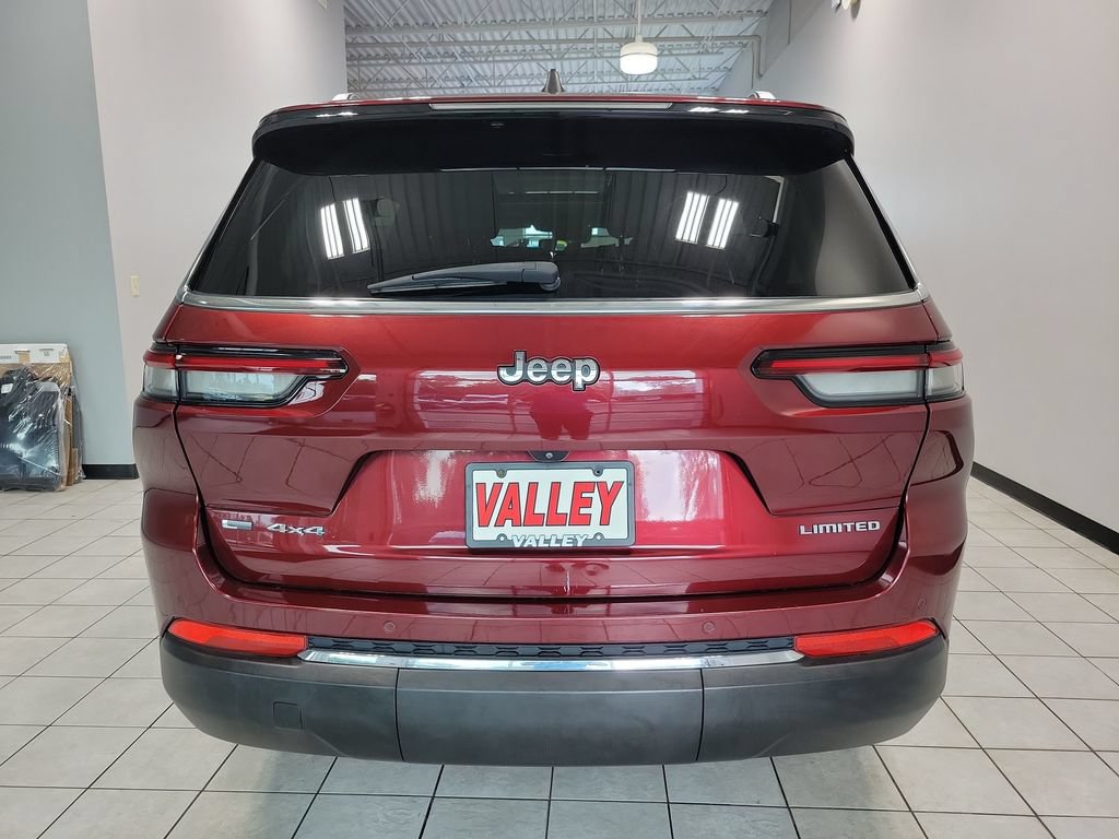 Used 2021 Jeep Grand Cherokee L Limited w/ Trailer Tow Group (B) AWD/4WD image 11