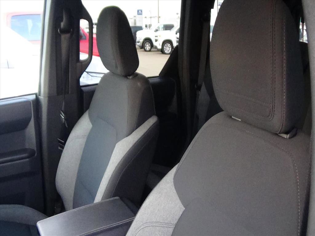 Used 2025 Ford Bronco Big Bend image 15