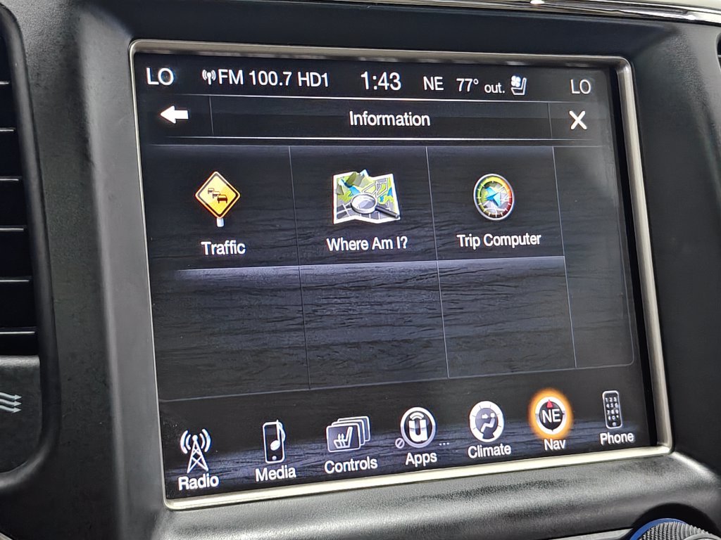 Used 2014 Jeep Grand Cherokee Limited w/ Luxury Group II AWD/4WD image 37