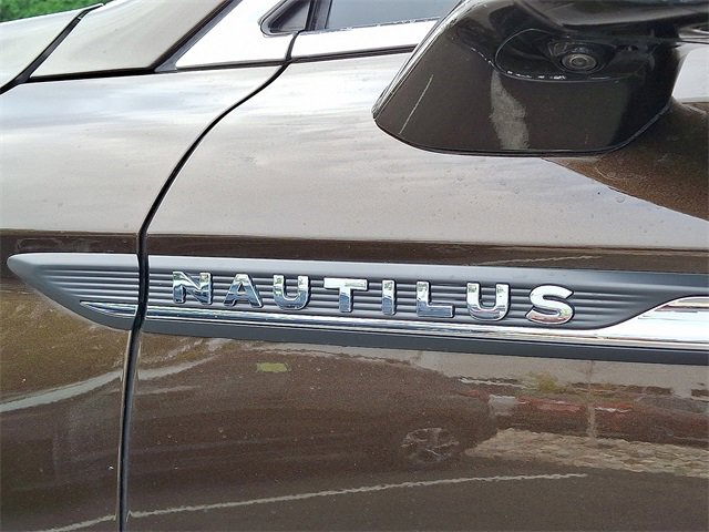 Used 2019 Lincoln Nautilus Reserve w/ Drivers Assistance Package image 34