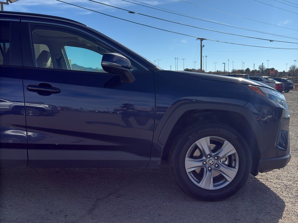 Used 2022 Toyota RAV4 XLE image 4