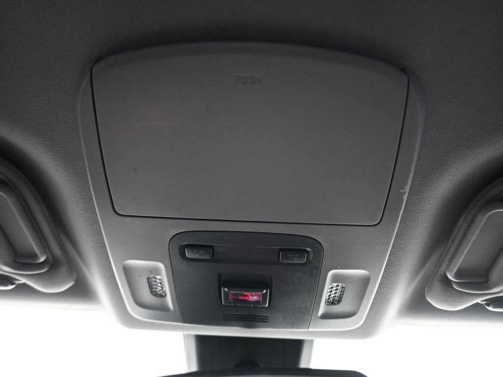 Used 2023 Toyota Camry SE image 23