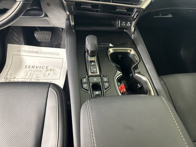 Used 2024 Lexus RX 350 Premium w/ Accessory Package AWD/4WD image 14