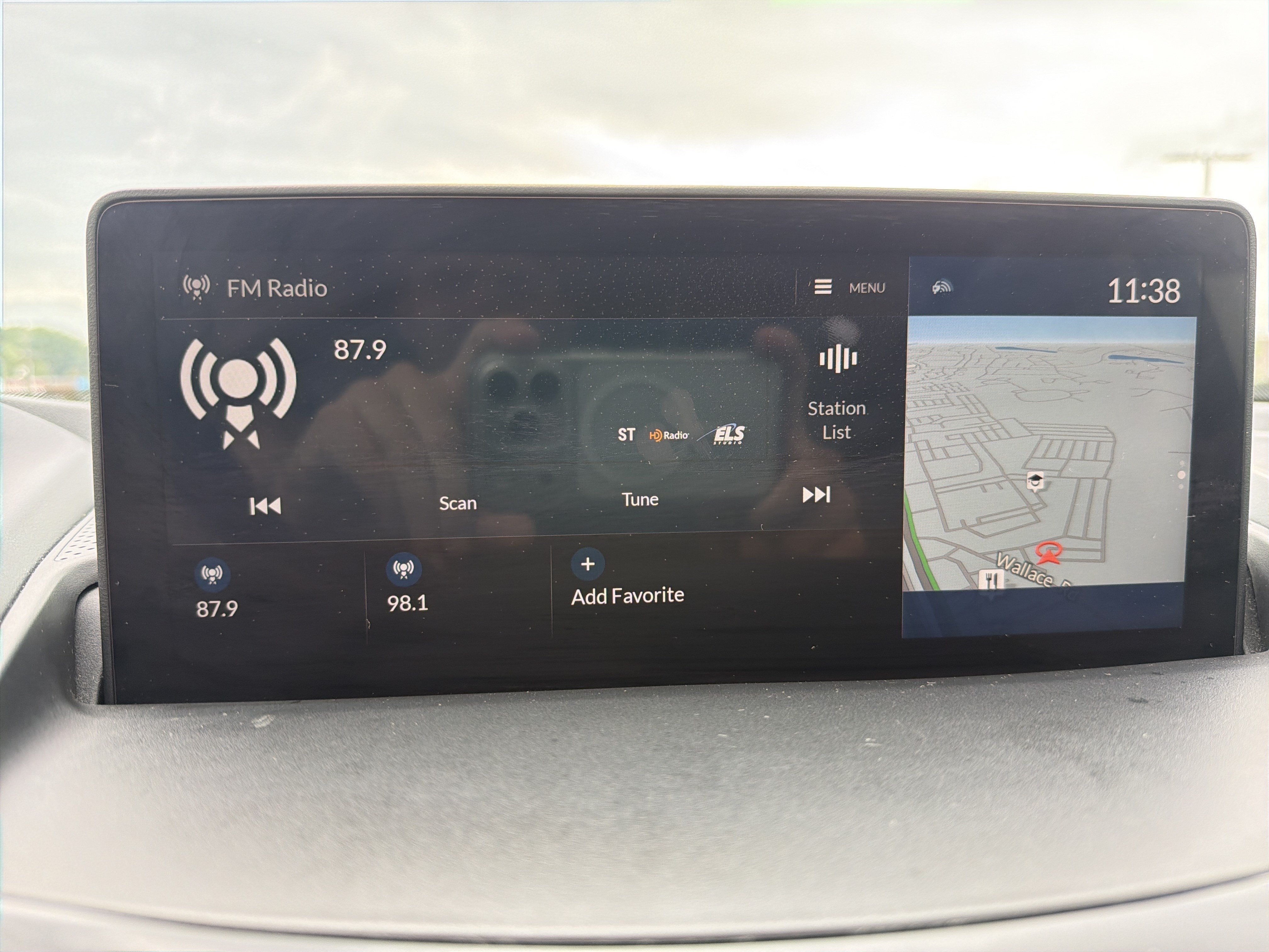 Certified 2023 Acura RDX FWD w/ Technology Package image 23