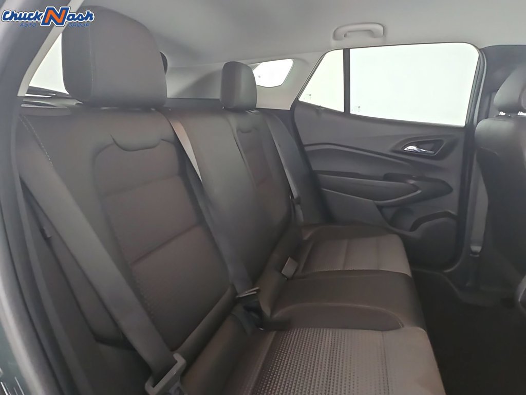 Used 2025 Chevrolet Trax LT FWD image 30