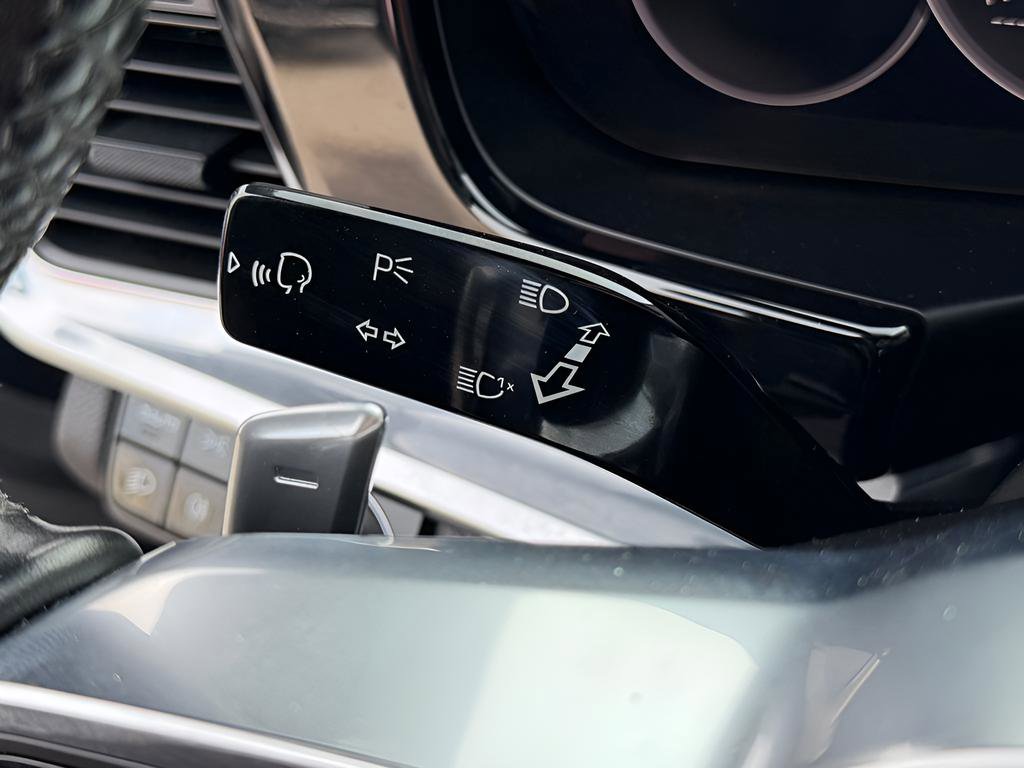 Used 2019 Porsche Panamera 4 image 38