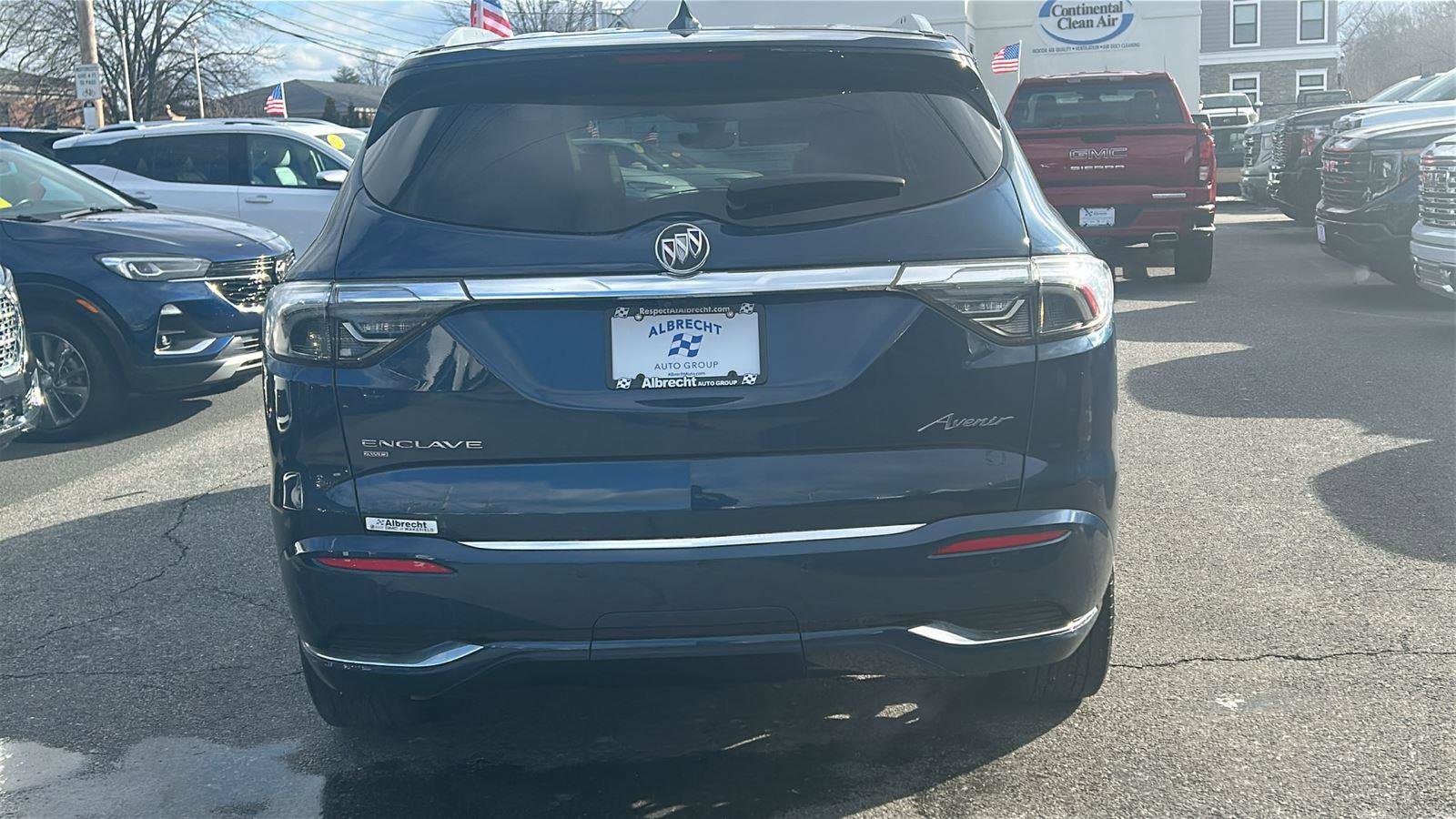 Certified 2023 Buick Enclave Avenir w/ Avenir Technology Package image 5
