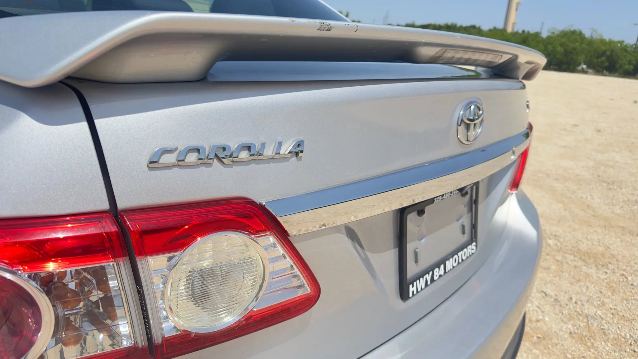 Used 2012 Toyota Corolla S image 13