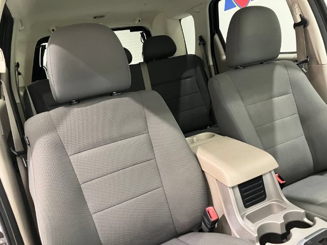 Used 2009 Ford Escape Limited AWD/4WD image 44
