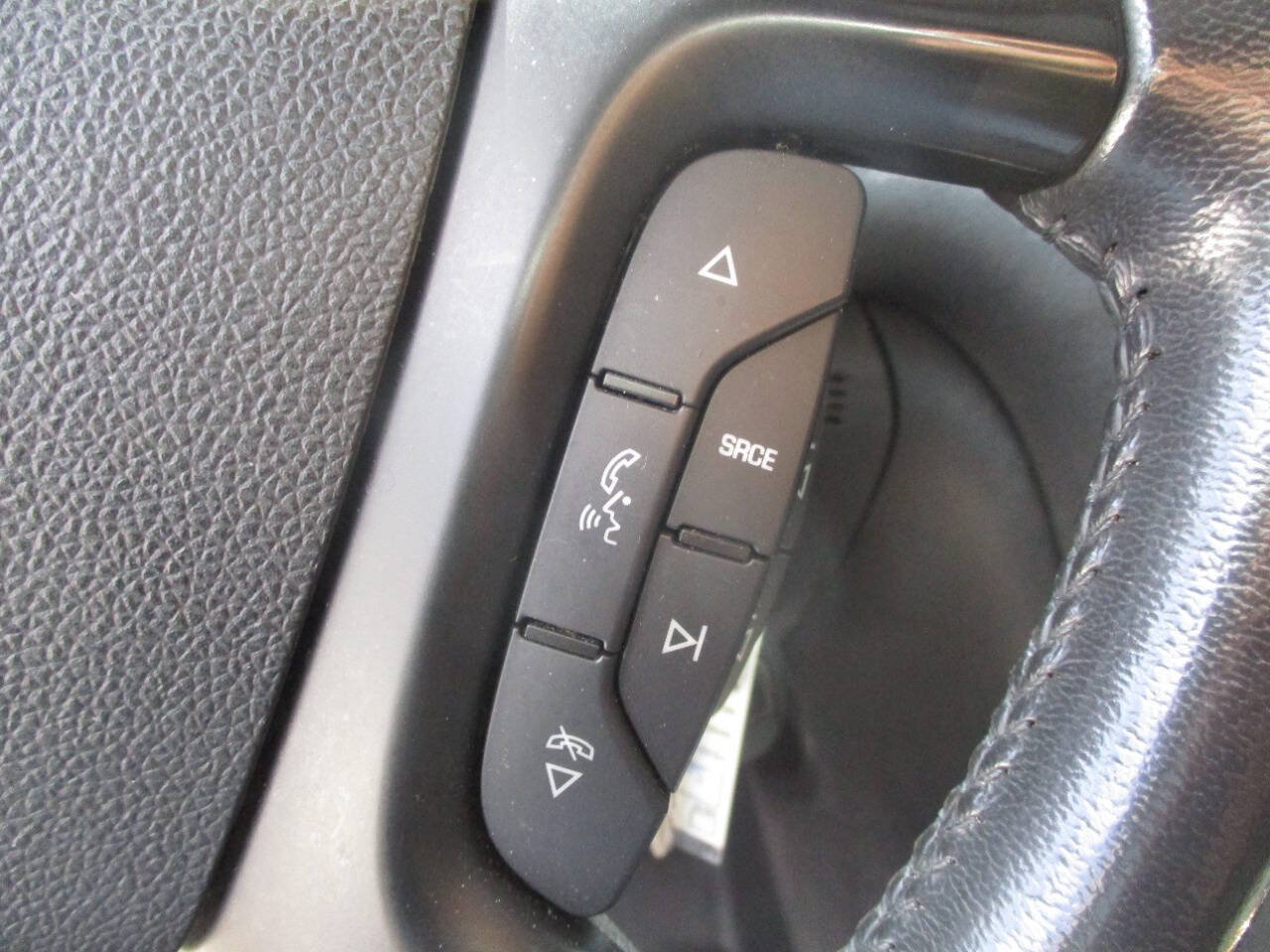 Used 2012 Buick Enclave Premium w/ Trailering Provision Package AWD/4WD image 18