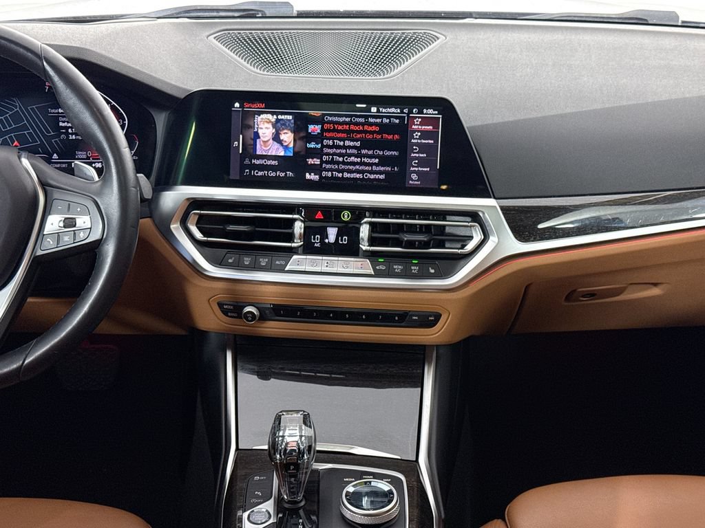 Used 2021 BMW 330i Sedan w/ Premium Package RWD image 14