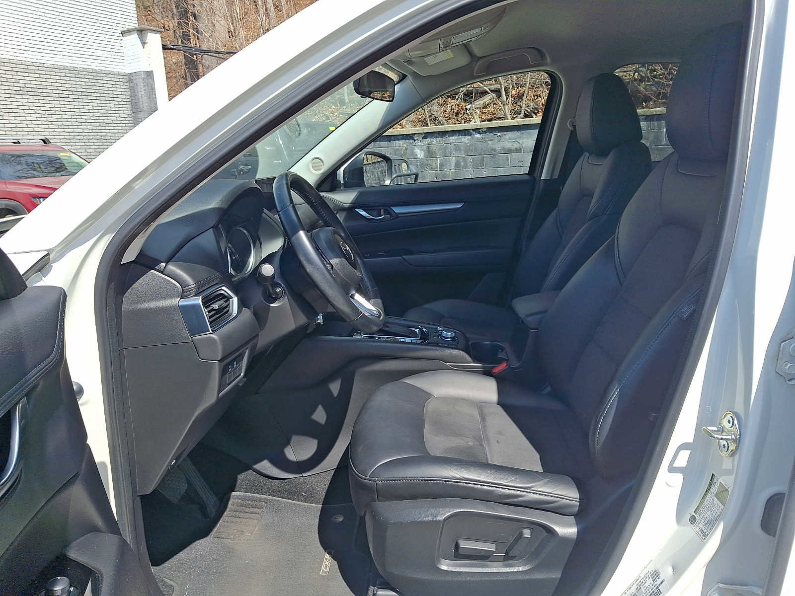 Used 2019 MAZDA CX-5 Touring image 14