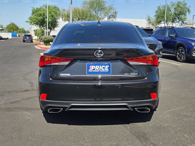 Used 2018 Lexus IS 300 F Sport w/ F Sport Package RWD image 7