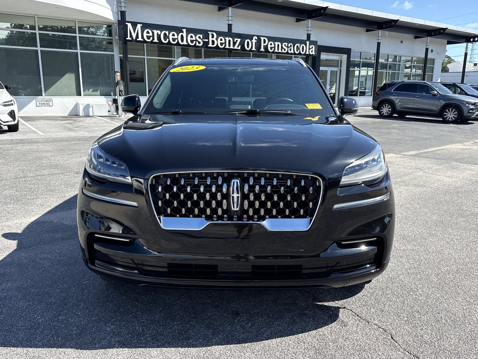 Used 2023 Lincoln Aviator Grand Touring w/ Elements Package Plus AWD/4WD image 8