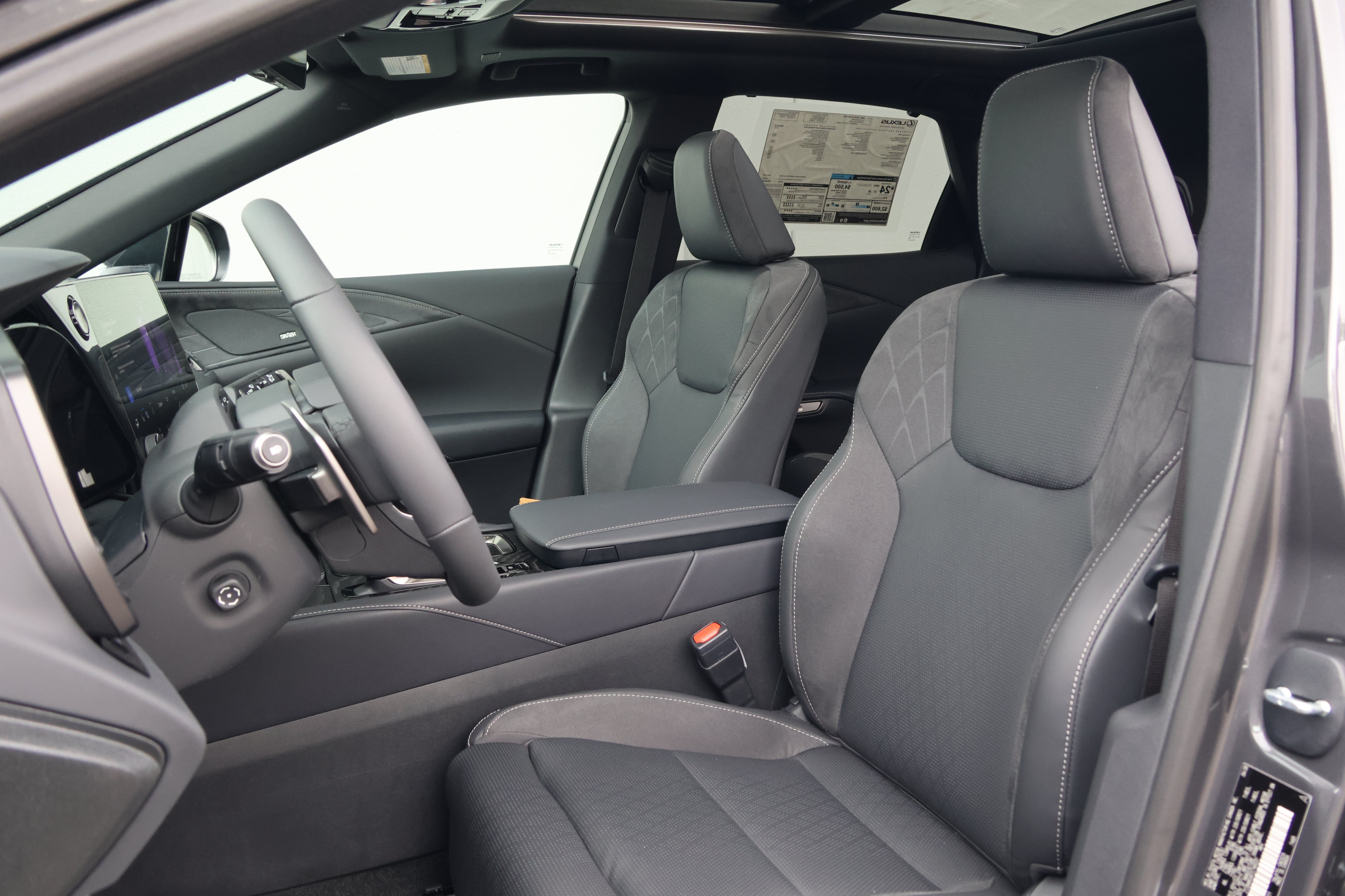 Used 2026 Lexus RX 350 AWD w/ Convenience Package image 33