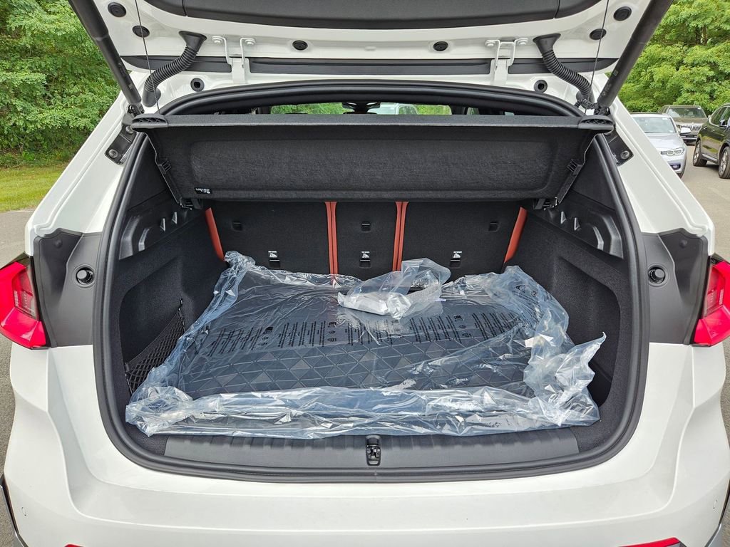 New 2026 BMW X1 xDrive28i w/ Technology Package image 23