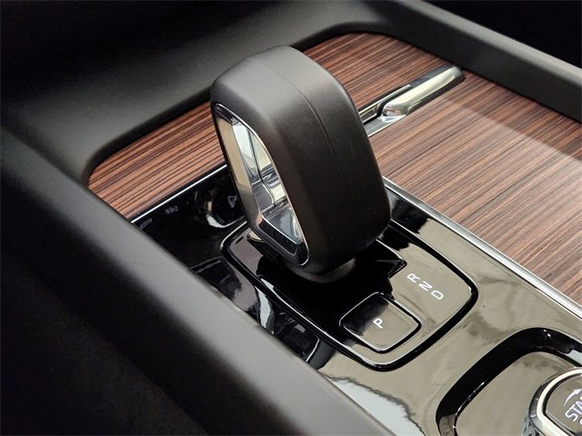 New 2026 Volvo V60 B5 Cross Country Plus w/ Protection Package Premier image 20