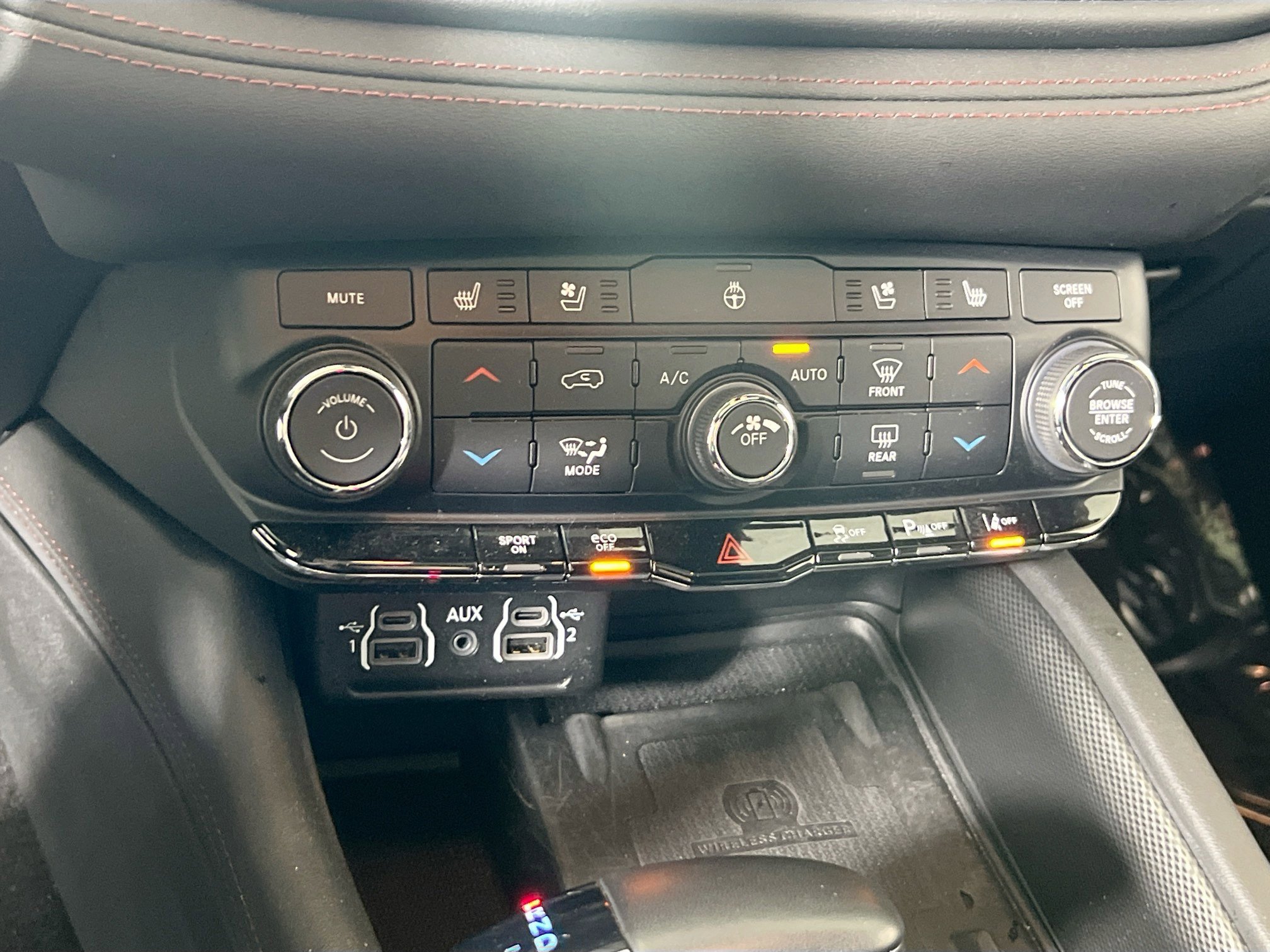 Used 2022 Dodge Durango R/T image 16