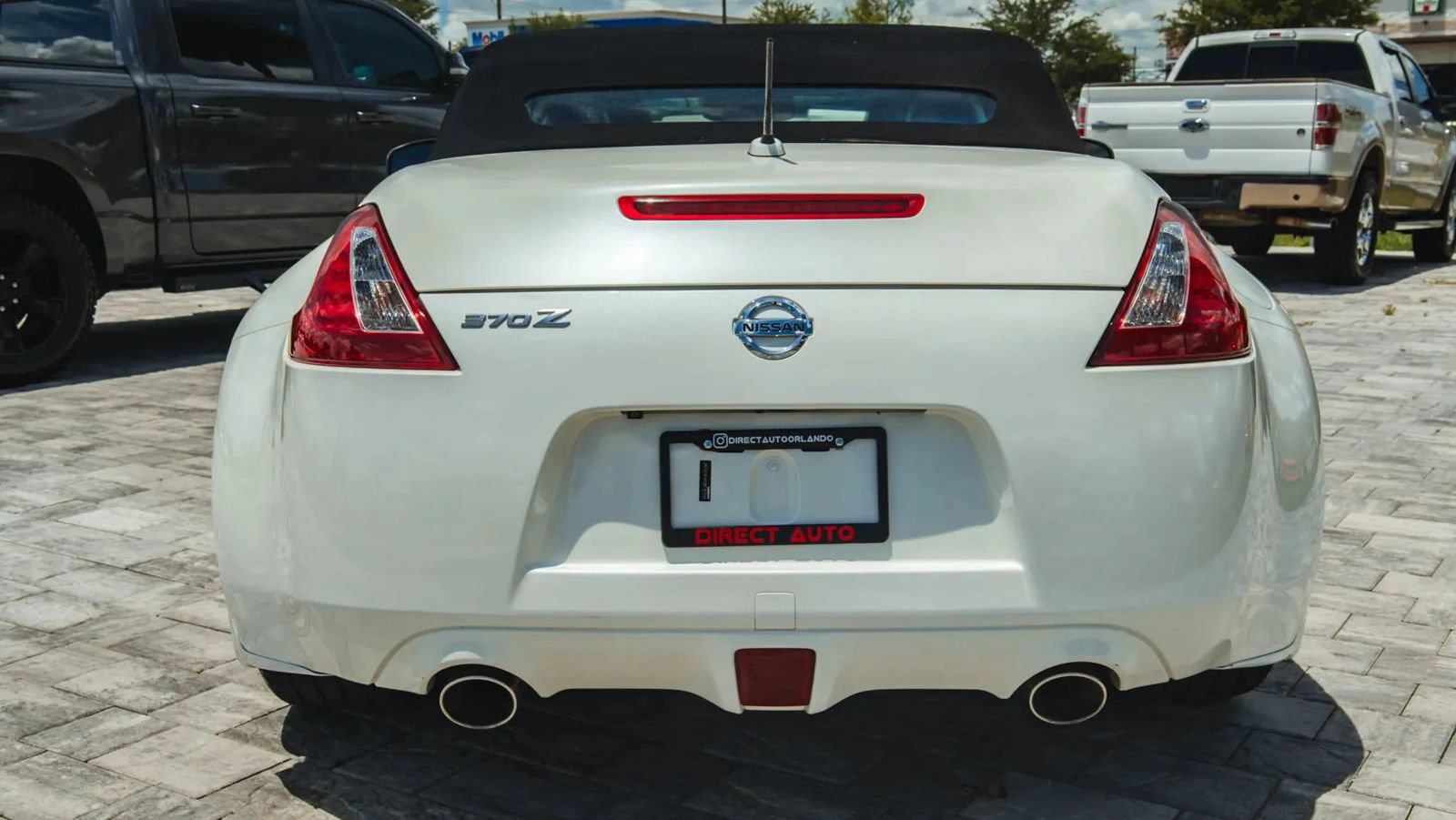 Used 2013 Nissan 370Z Touring w/ Sport Pkg RWD image 20