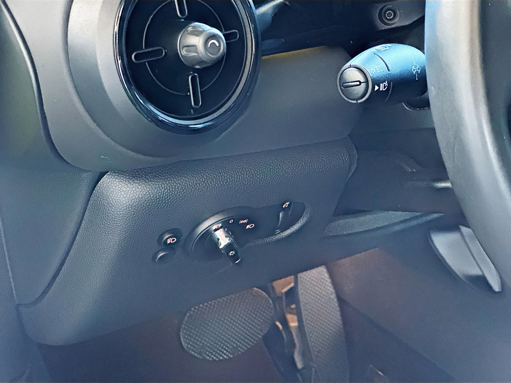 Certified 2023 MINI Cooper S image 10