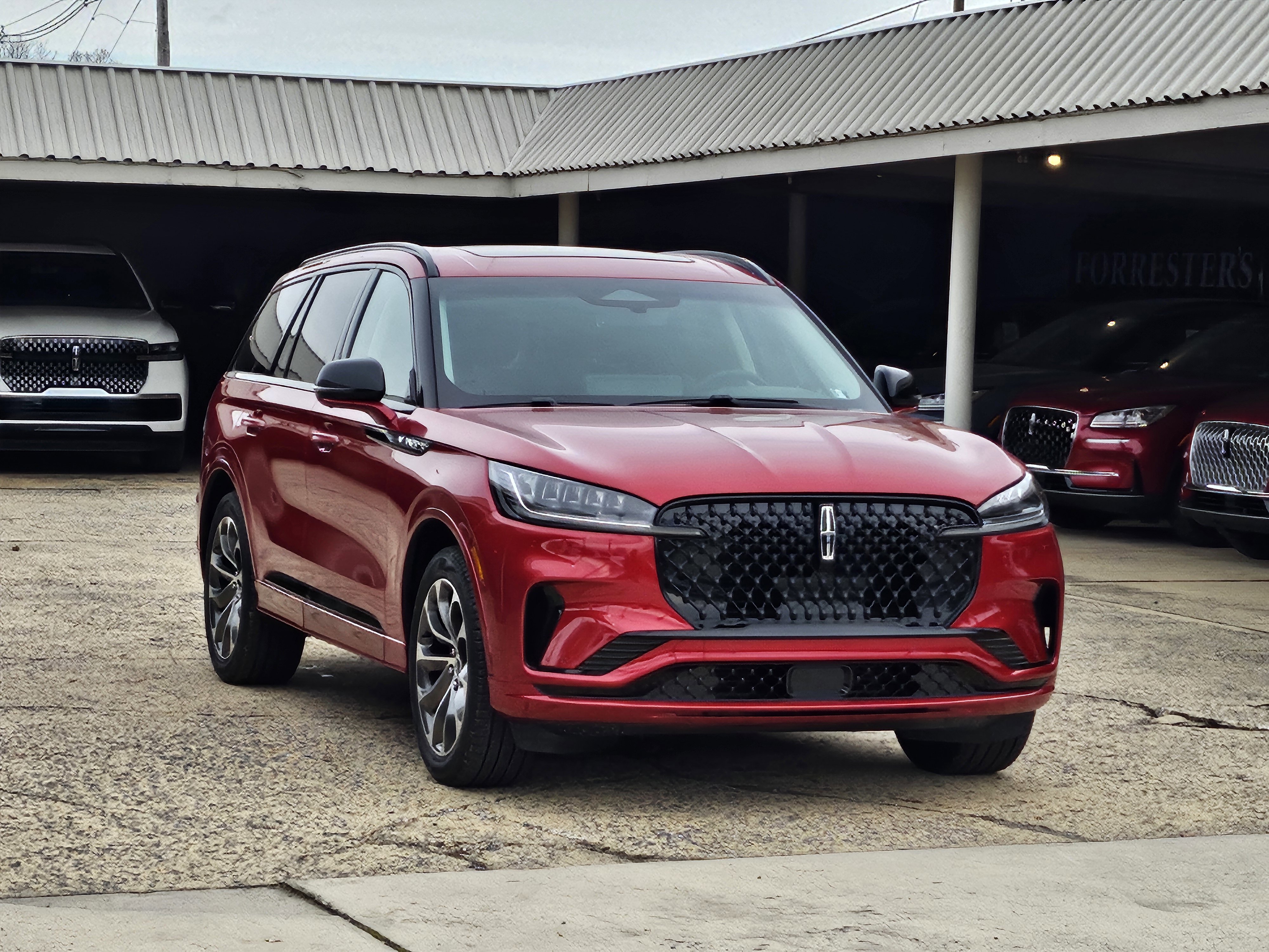New 2025 Lincoln Aviator AWD w/ Jet Appearance Package