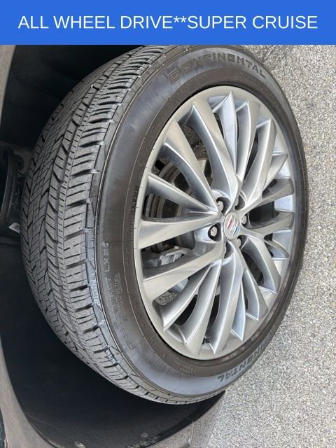 Used 2025 Buick Enclave Avenir w/ Super Cruise Package image 17