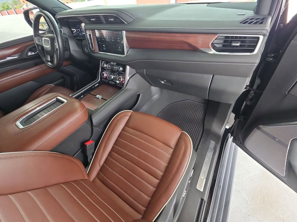 Used 2024 GMC Yukon Denali Ultimate image 30