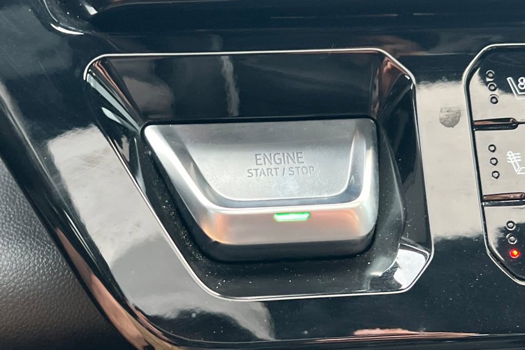 Used 2024 GMC Sierra 2500 AT4X image 20