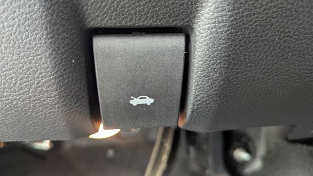 Used 2021 RAM 1500 Big Horn w/ Trailer Tow Group AWD/4WD image 42