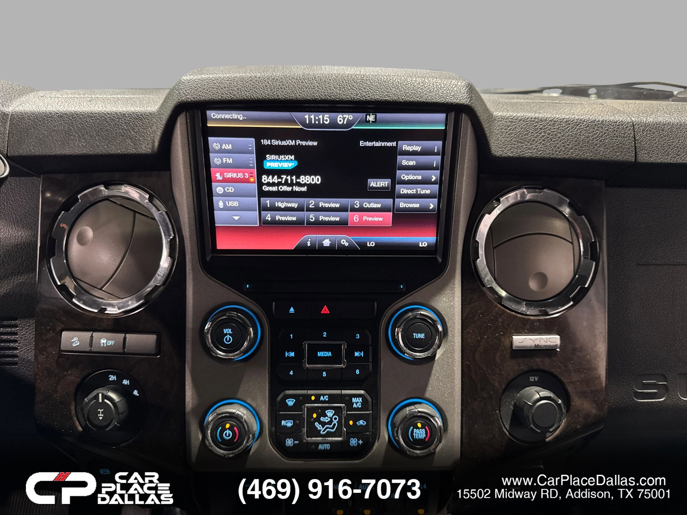 Used 2015 Ford F250 Platinum w/ FX4 Off-Road Package AWD/4WD image 28