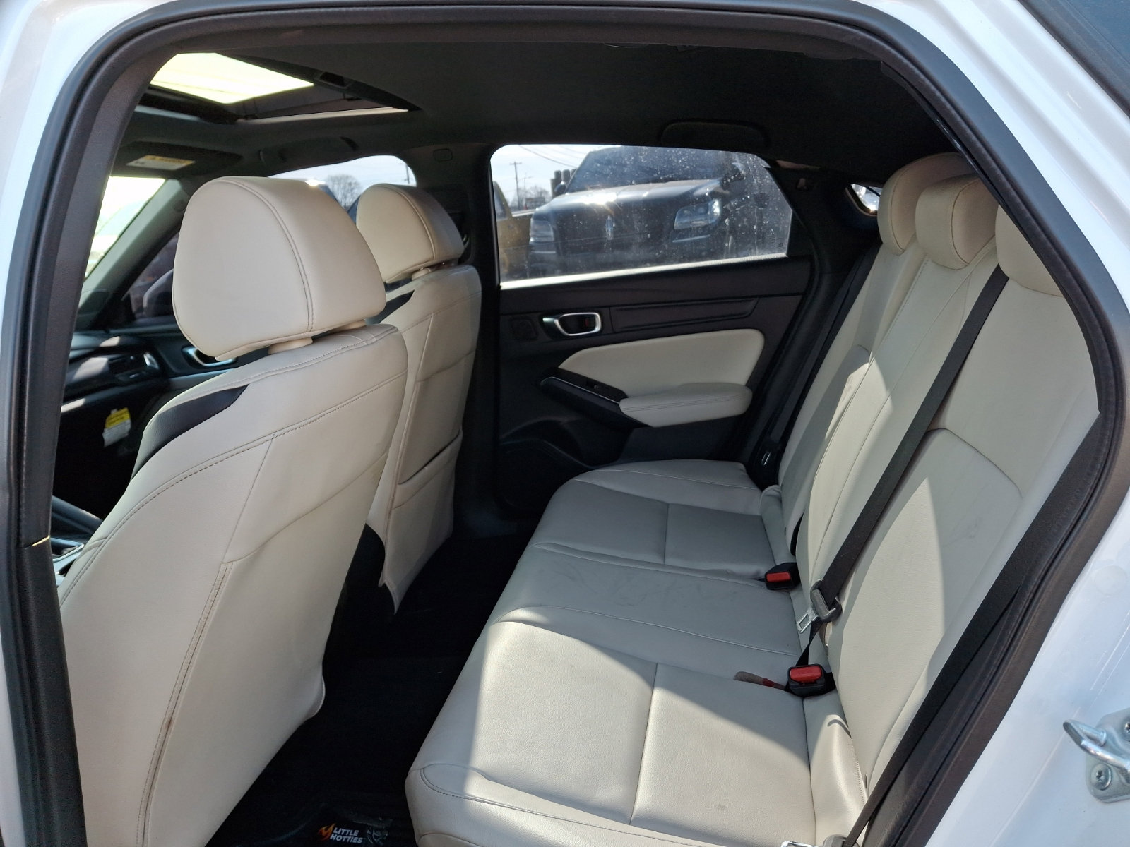 Used 2023 Acura Integra A-Spec image 9