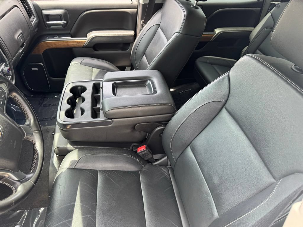 Used 2018 Chevrolet Silverado 1500 LTZ w/ Sport Package AWD/4WD image 6