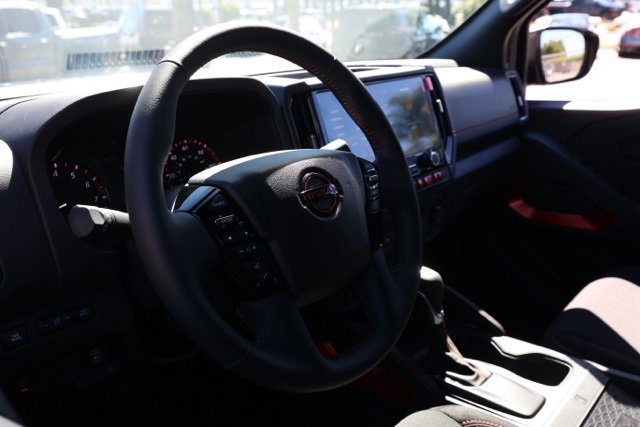 New 2026 Nissan Frontier Pro-X w/ Pro-X Convenience Package image 14