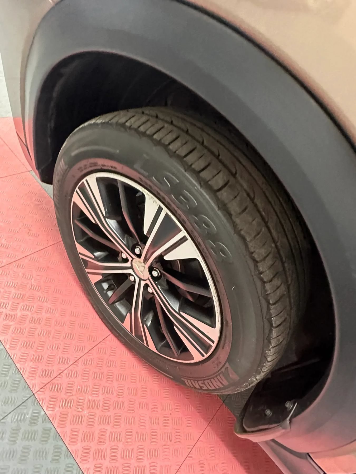 Used 2018 Mitsubishi Eclipse Cross SEL AWD/4WD image 37