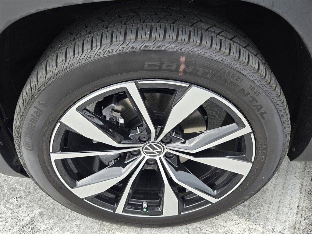 New 2026 Volkswagen Atlas SEL Premium R-Line image 6
