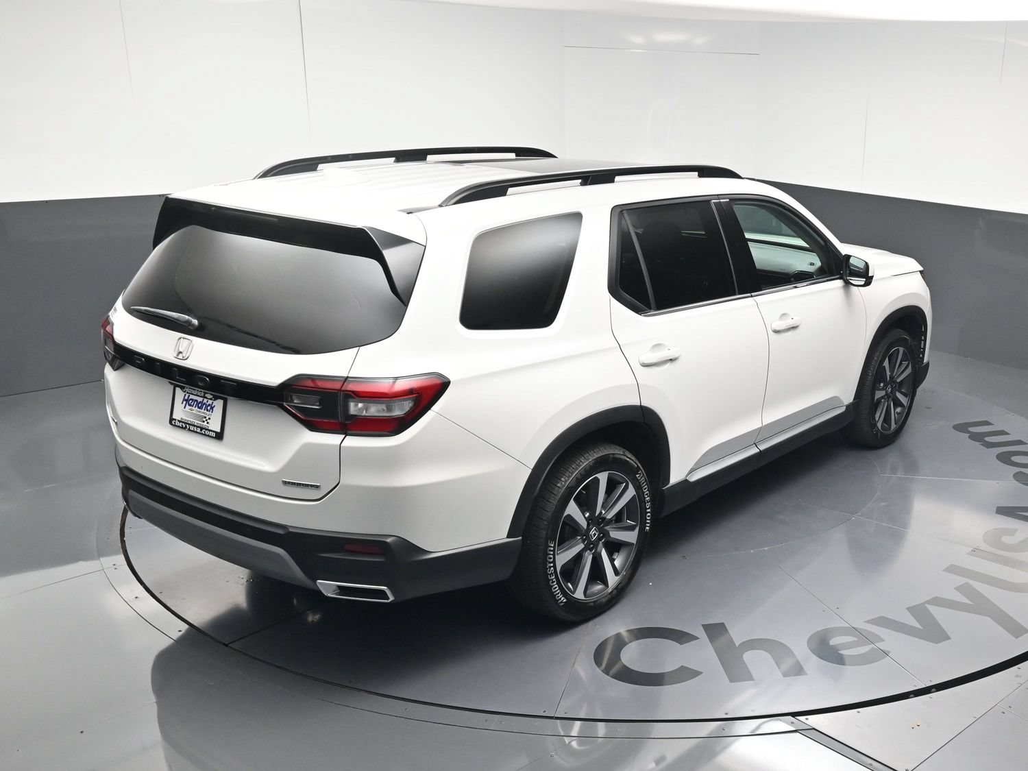 Used 2023 Honda Pilot Touring image 36