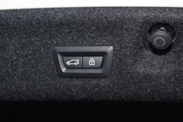 Used 2021 BMW 430i xDrive Coupe w/ Convenience Package AWD/4WD image 10