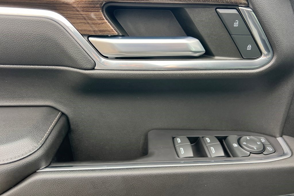 Certified 2022 Chevrolet Silverado 1500 LT Trail Boss w/ LT Trail Boss Premium Package image 5