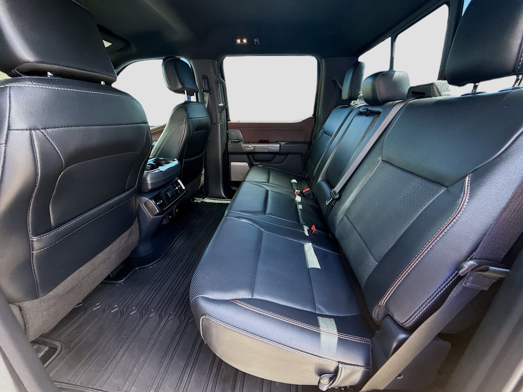 Used 2023 Ford F150 Lariat image 24