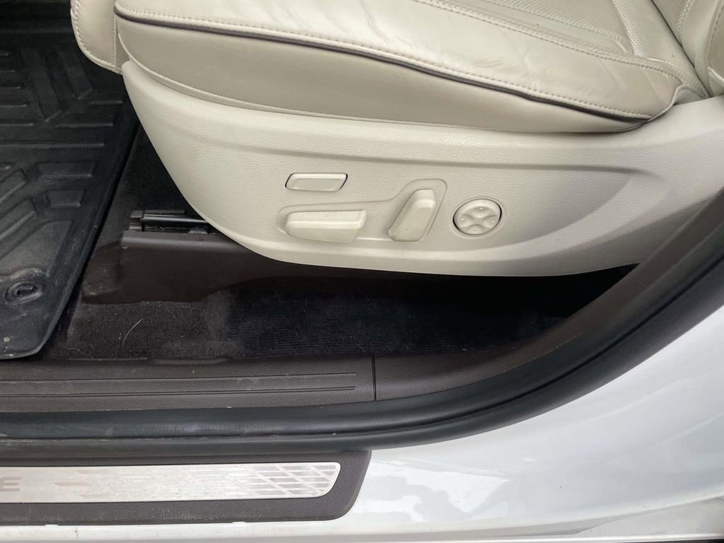 Used 2020 Hyundai Palisade Limited image 30