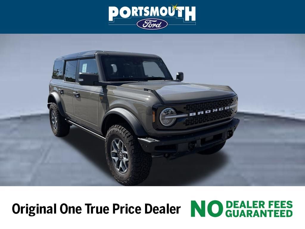 New 2025 Ford Bronco Badlands image 1