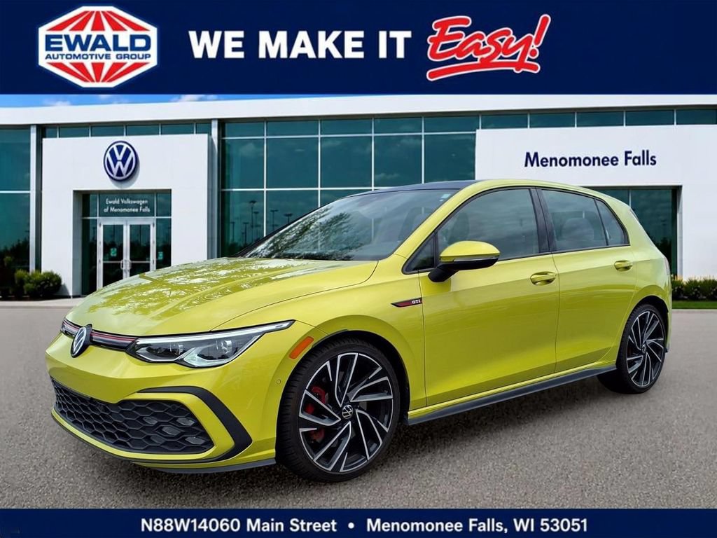 Used 2022 Volkswagen GTI Autobahn FWD image 3