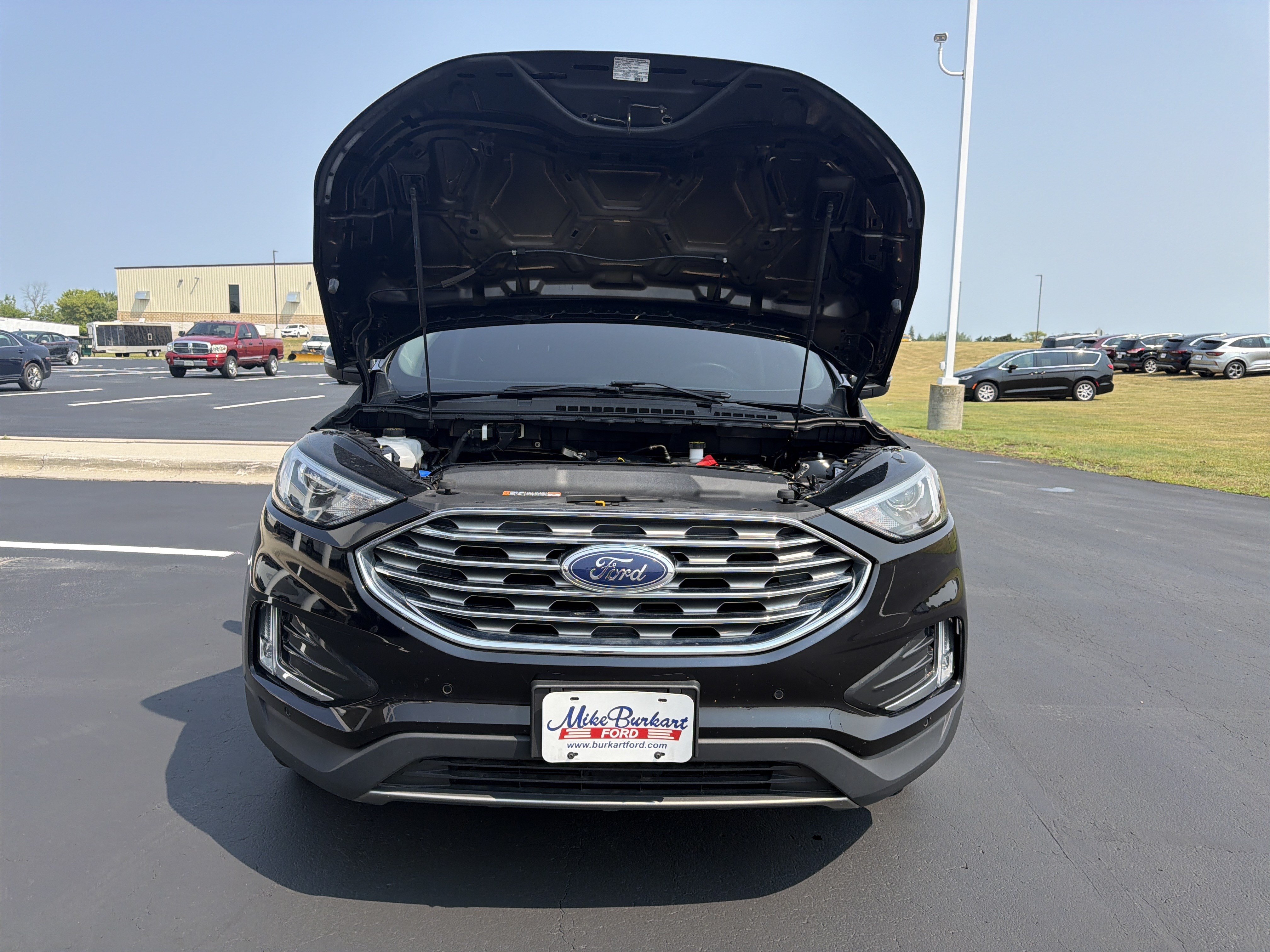 Used 2024 Ford Edge Titanium AWD/4WD image 44