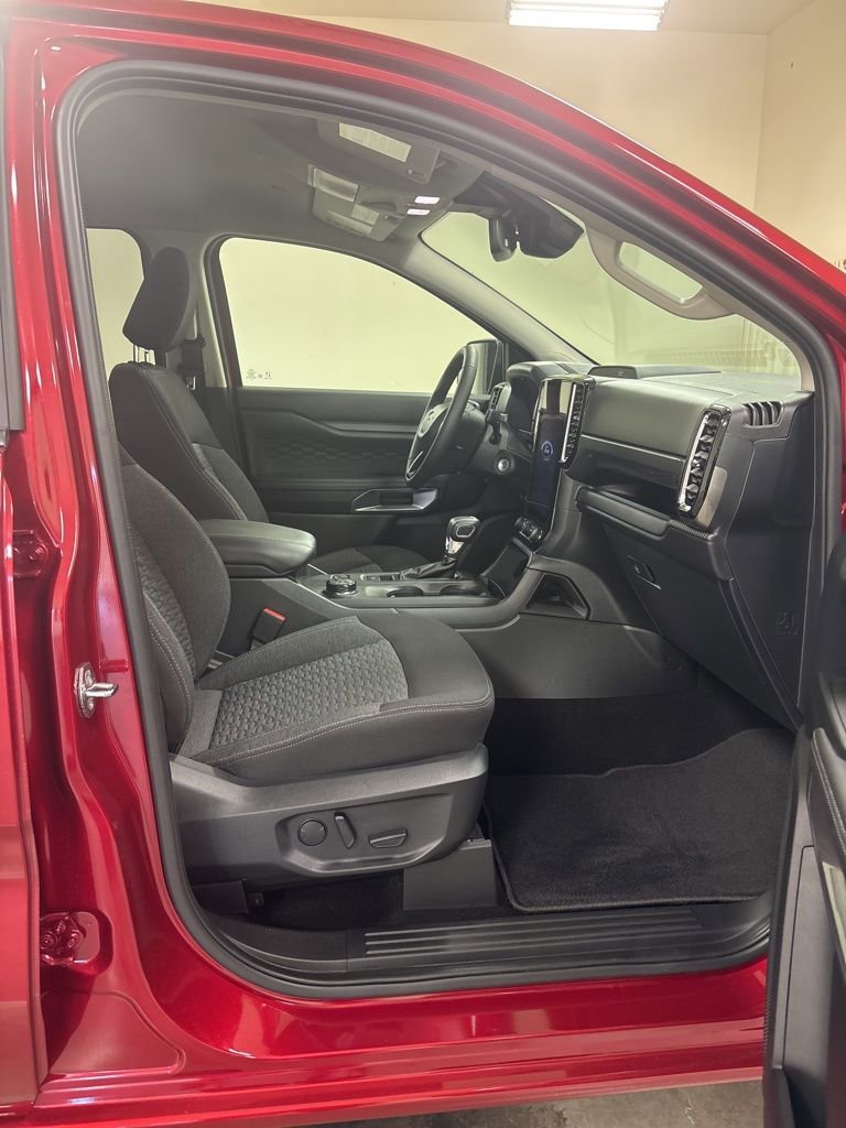 Used 2025 Ford Ranger XLT w/ Equipment Group 301A High image 23
