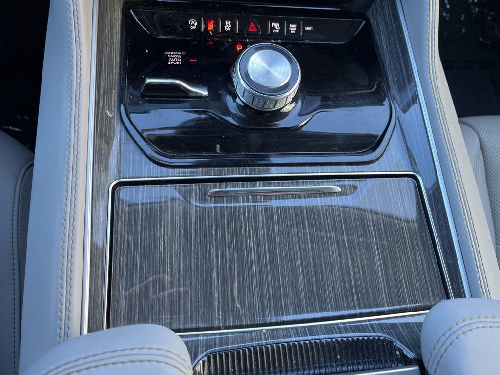 Used 2022 Jeep Wagoneer Series II image 18