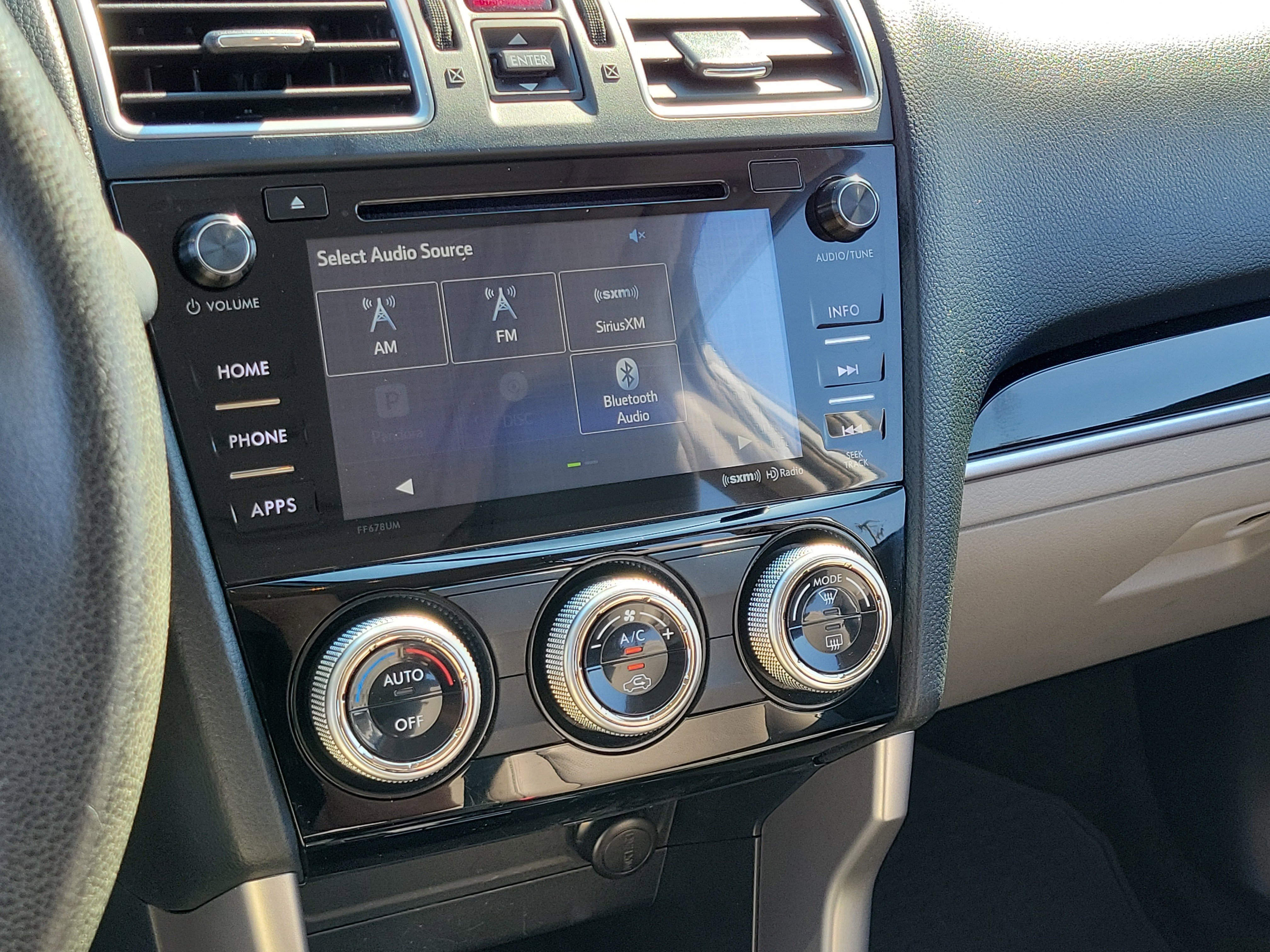 Used 2017 Subaru Forester 2.5i Limited image 29