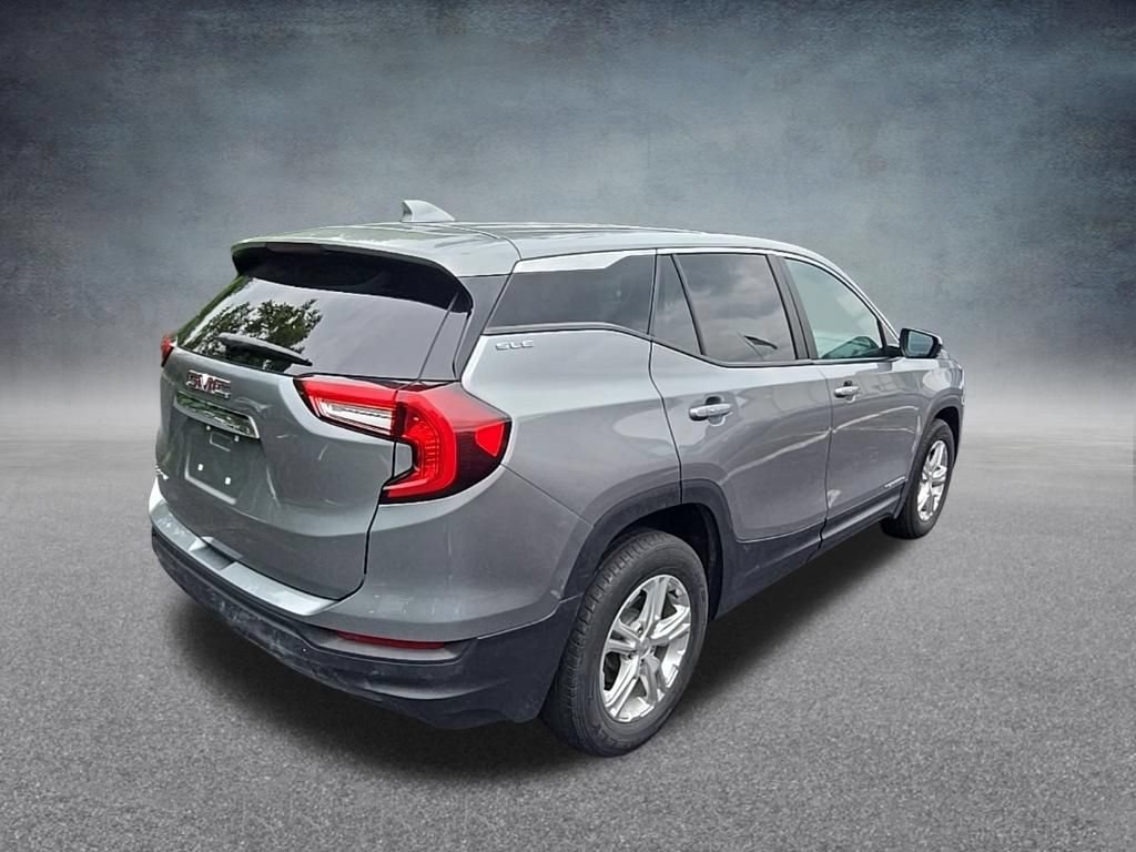 Used 2023 GMC Terrain SLE FWD image 9