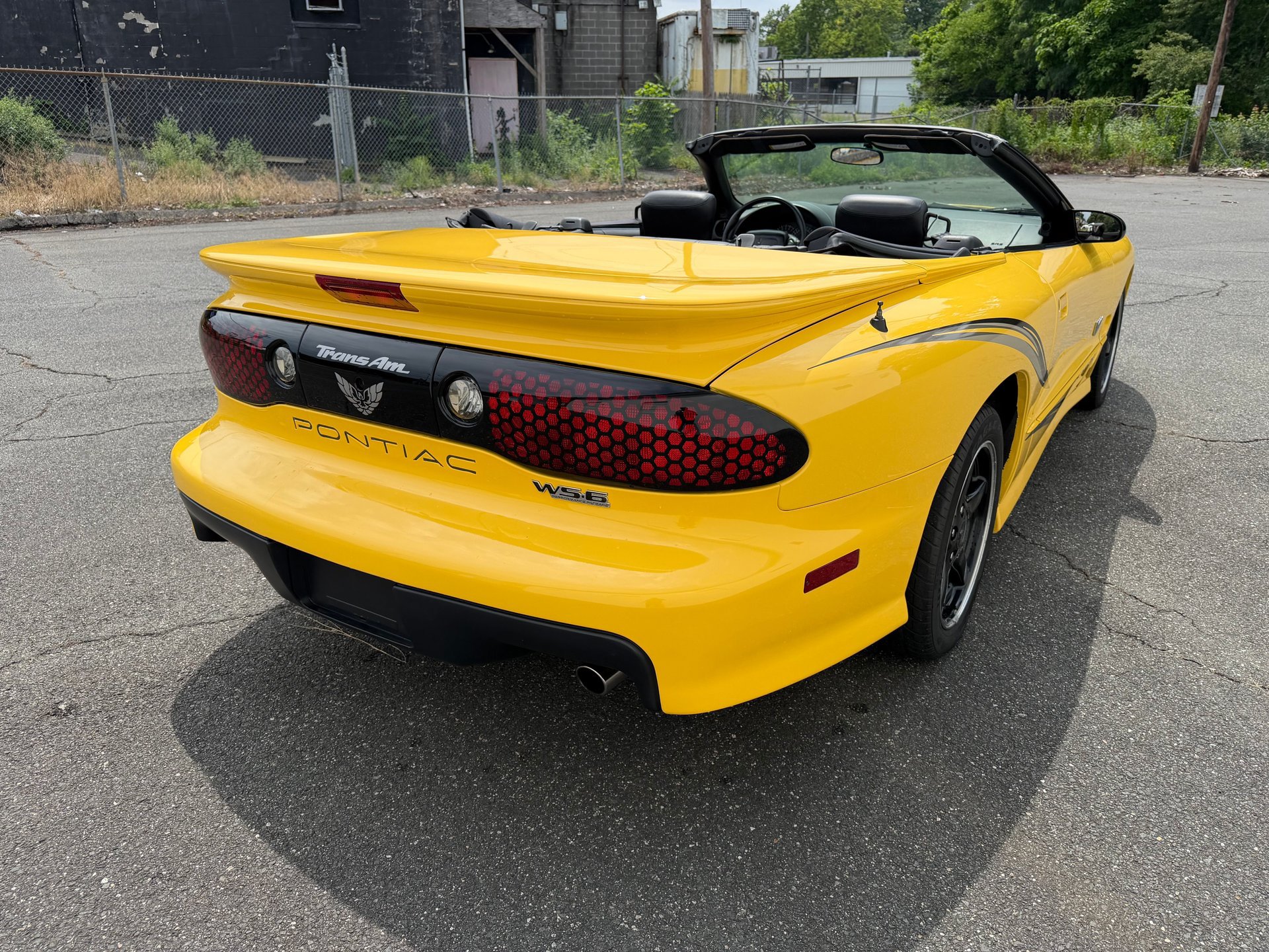 Used 2002 Pontiac Firebird Trans Am RWD image 18