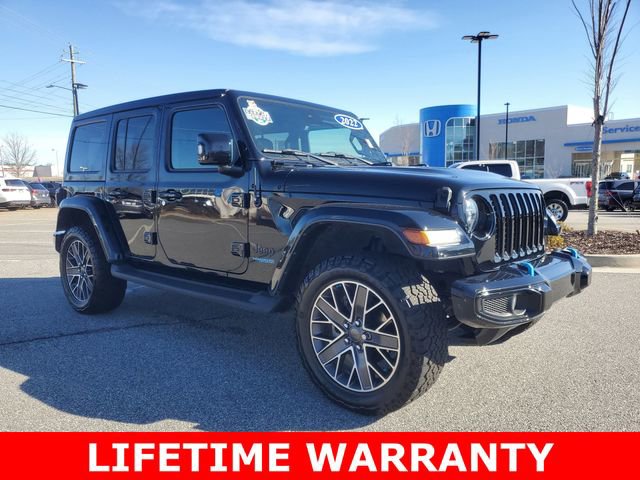 Used 2022 Jeep Wrangler Unlimited Sahara image 3